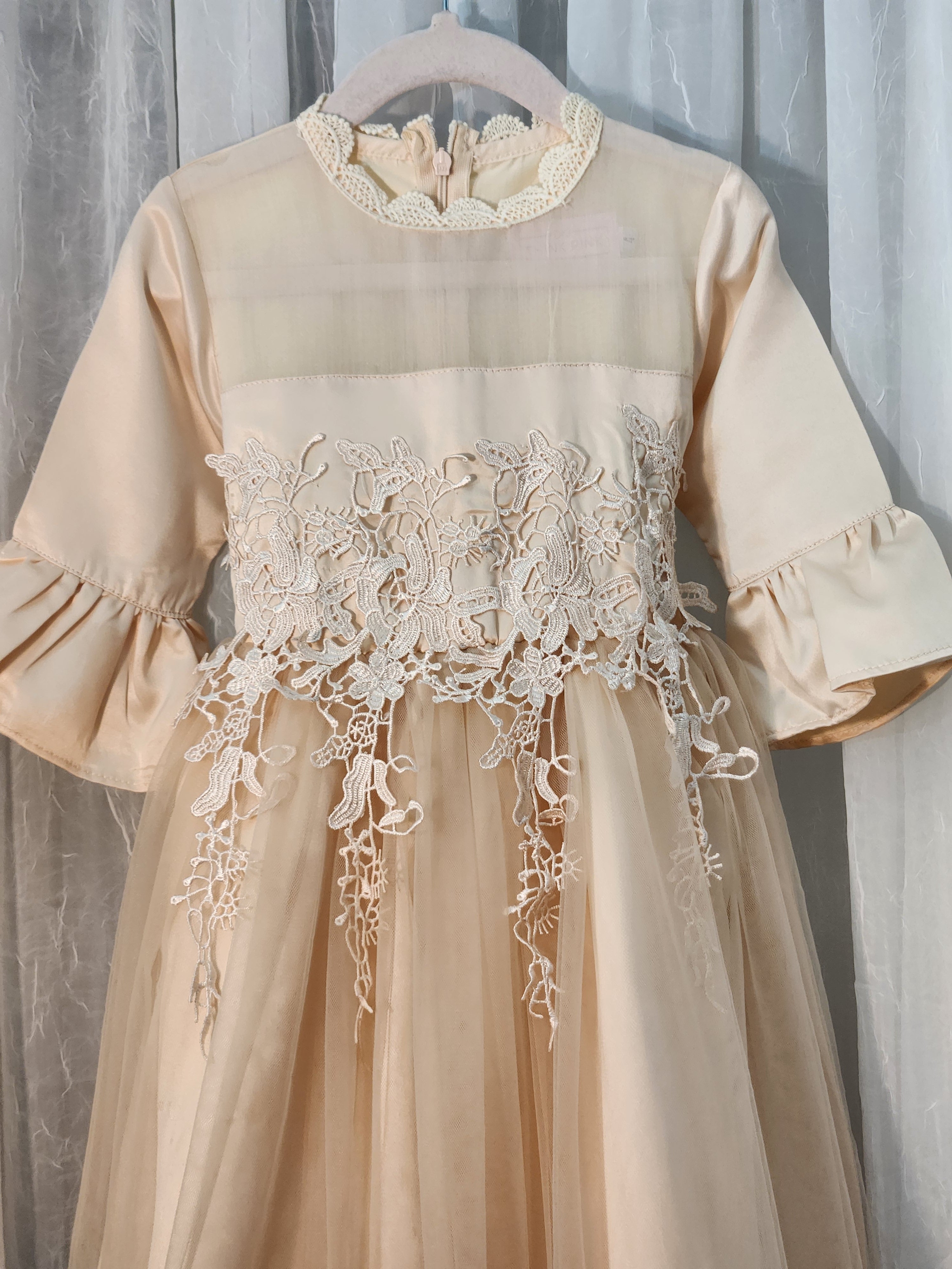 Angelic Abigail (Size 4) Girl's Gown