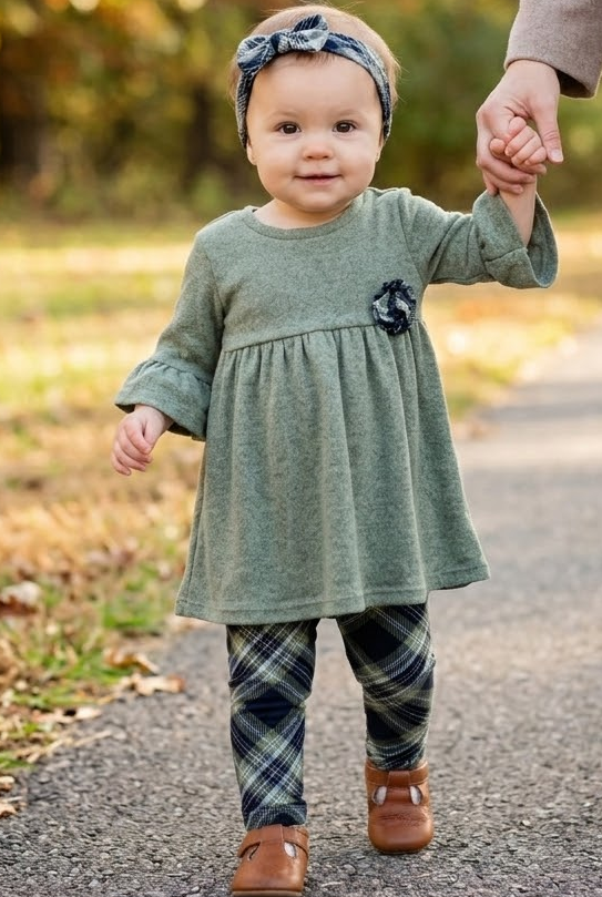 Janelle 2-Baby Olive Peplum Top/Navy Plaid Legging Set, Size 12 months