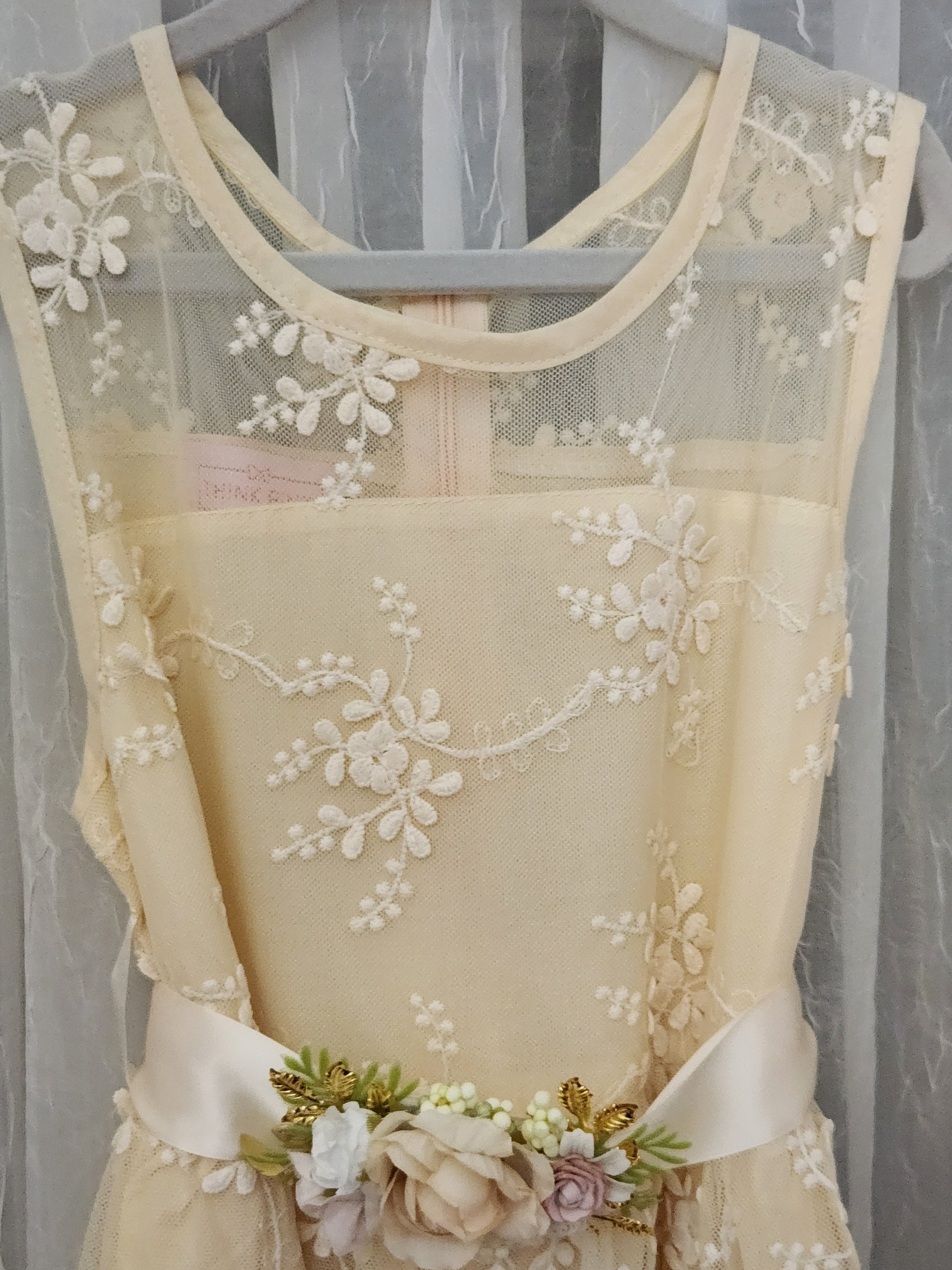 Vibrant Vashti (Size 10) Girl's Dress