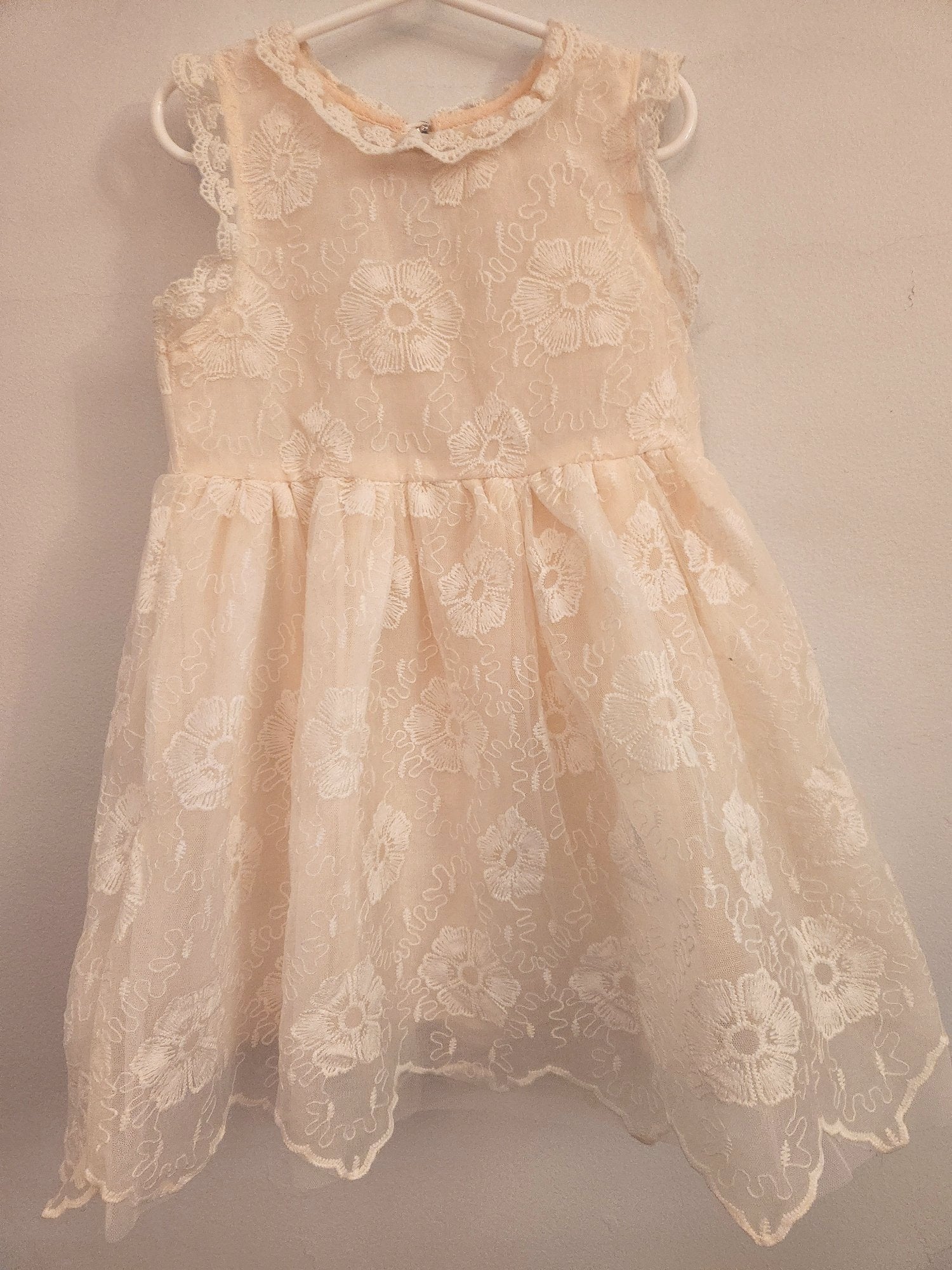 Angelic Amber (Size 4T) Girl's Dress